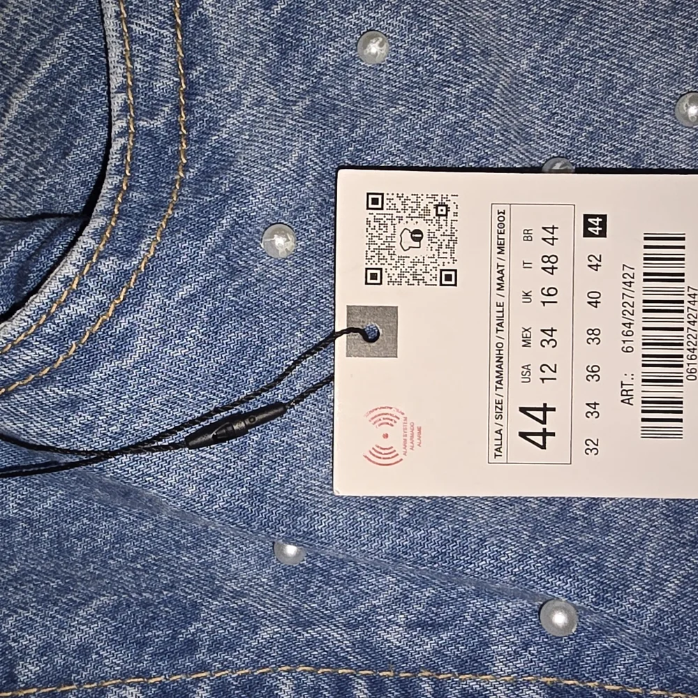 Zara Blue Jeans with Pearl Accents
